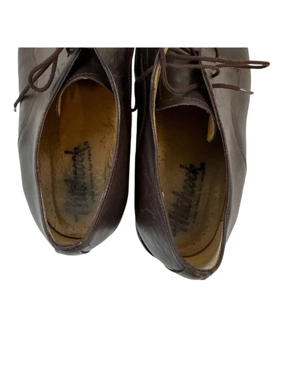 Hitchcock see wear shoes